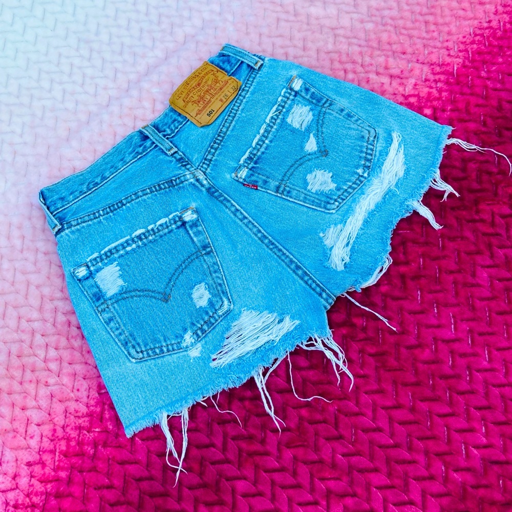 🌺Vintage 501 Levi’s jean shorts